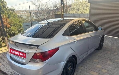 Hyundai Solaris II рестайлинг, 2013 год, 600 000 рублей, 6 фотография