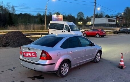 Ford Focus II рестайлинг, 2005 год, 235 000 рублей, 3 фотография