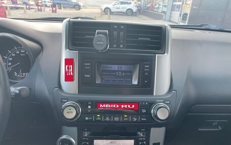 Toyota Land Cruiser Prado 150 рестайлинг 2, 2011 год, 2 280 000 рублей, 9 фотография