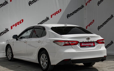 Toyota Camry, 2018 год, 2 470 000 рублей, 7 фотография