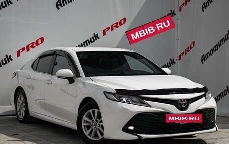 Toyota Camry, 2018 год, 2 470 000 рублей, 6 фотография