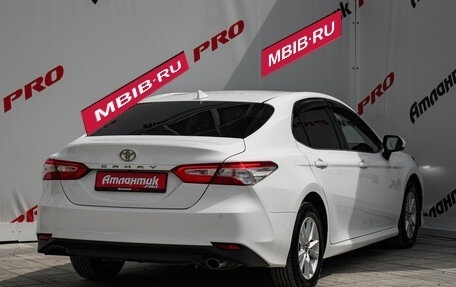 Toyota Camry, 2018 год, 2 470 000 рублей, 8 фотография