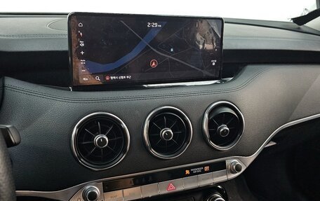 KIA Stinger I, 2021 год, 2 470 000 рублей, 11 фотография