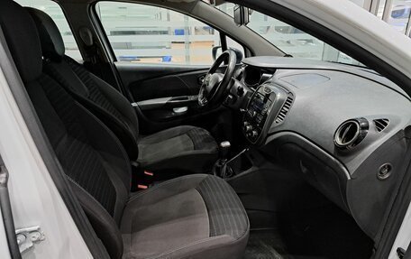 Renault Kaptur I рестайлинг, 2019 год, 877 000 рублей, 13 фотография