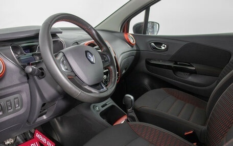 Renault Kaptur I рестайлинг, 2018 год, 1 750 000 рублей, 10 фотография