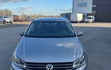 Volkswagen Polo VI (EU Market), 2018 год, 1 252 000 рублей, 2 фотография