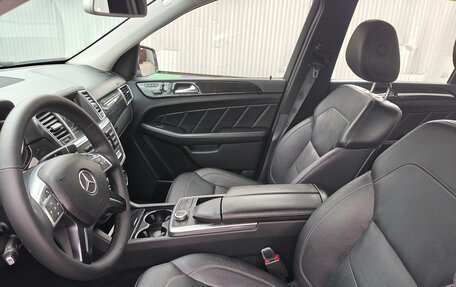 Mercedes-Benz GL-Класс, 2015 год, 3 200 000 рублей, 9 фотография