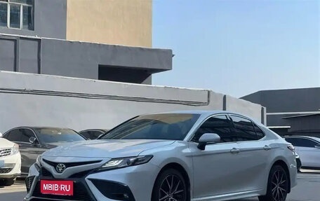 Toyota Camry, 2022 год, 2 500 000 рублей, 1 фотография