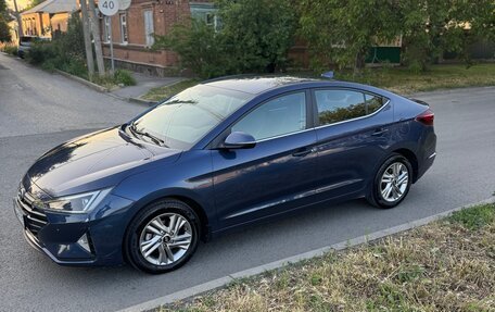 Hyundai Elantra VI рестайлинг, 2019 год, 1 820 000 рублей, 3 фотография