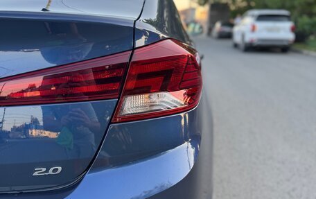 Hyundai Elantra VI рестайлинг, 2019 год, 1 820 000 рублей, 12 фотография