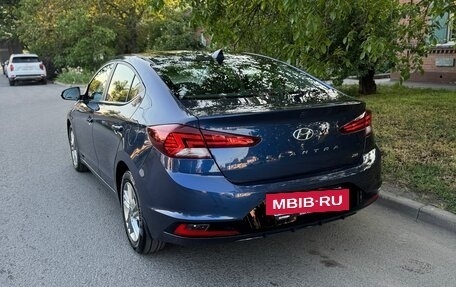 Hyundai Elantra VI рестайлинг, 2019 год, 1 820 000 рублей, 5 фотография