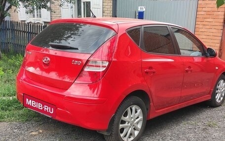 Hyundai i30 I, 2010 год, 670 000 рублей, 4 фотография