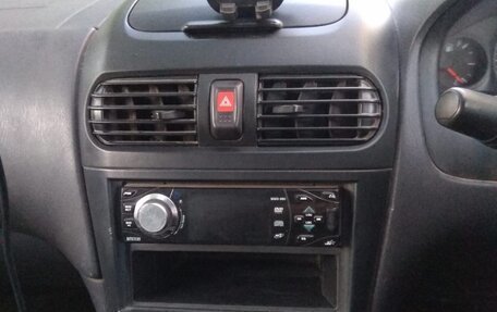 Nissan Wingroad III, 2001 год, 360 000 рублей, 12 фотография