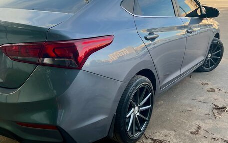 Hyundai Solaris II рестайлинг, 2019 год, 1 350 000 рублей, 9 фотография