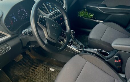 Hyundai Solaris II рестайлинг, 2019 год, 1 350 000 рублей, 14 фотография