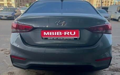 Hyundai Solaris II рестайлинг, 2019 год, 1 350 000 рублей, 8 фотография