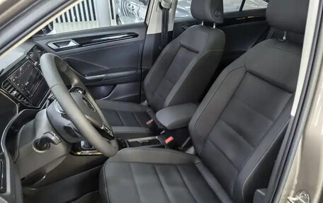 Volkswagen T-Roc I, 2022 год, 1 850 000 рублей, 7 фотография
