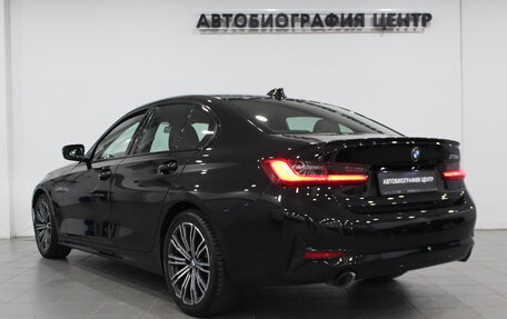 BMW 3 серия, 2020 год, 3 190 000 рублей, 6 фотография