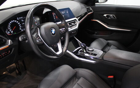 BMW 3 серия, 2020 год, 3 190 000 рублей, 8 фотография