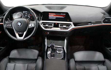 BMW 3 серия, 2020 год, 3 190 000 рублей, 11 фотография