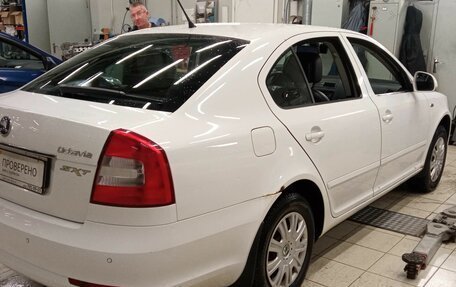 Skoda Octavia, 2012 год, 950 000 рублей, 3 фотография
