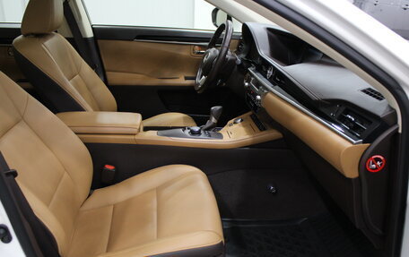 Lexus ES VII, 2017 год, 2 890 000 рублей, 32 фотография