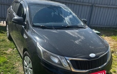 KIA Rio III рестайлинг, 2013 год, 800 000 рублей, 1 фотография