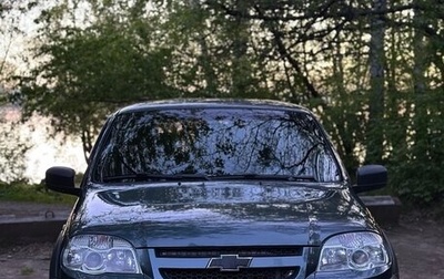 Chevrolet Niva I рестайлинг, 2018 год, 750 000 рублей, 1 фотография