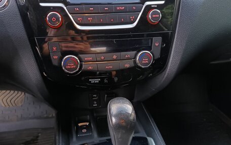 Nissan X-Trail, 2017 год, 1 850 000 рублей, 2 фотография