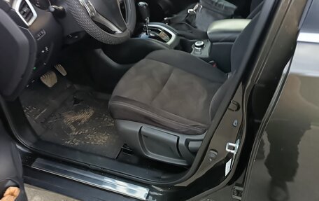Nissan X-Trail, 2017 год, 1 850 000 рублей, 3 фотография