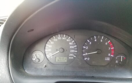 Mitsubishi Carisma I, 2003 год, 260 000 рублей, 6 фотография