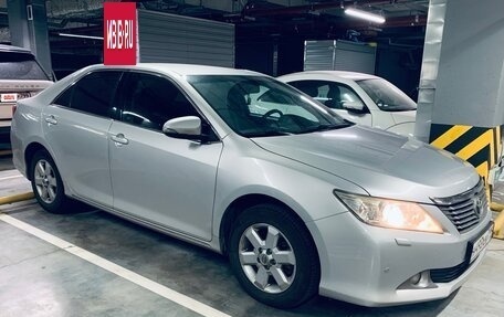 Toyota Camry, 2012 год, 1 645 000 рублей, 2 фотография