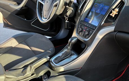 Opel Astra J, 2011 год, 699 000 рублей, 13 фотография