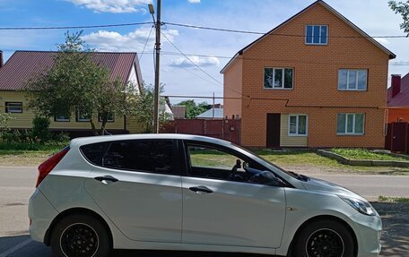 Hyundai Solaris II рестайлинг, 2014 год, 730 000 рублей, 10 фотография