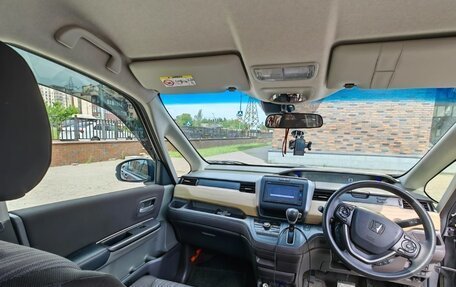 Honda Freed II, 2016 год, 1 400 000 рублей, 4 фотография
