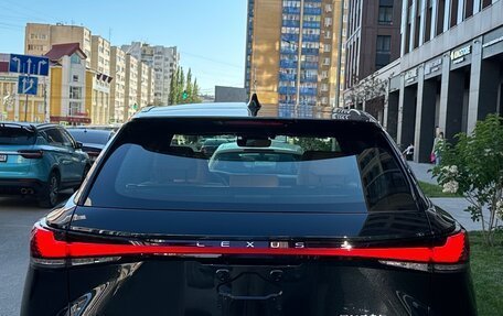 Lexus RX IV рестайлинг, 2025 год, 7 290 000 рублей, 4 фотография