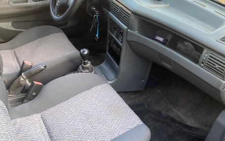 Daewoo Nexia I рестайлинг, 2000 год, 150 000 рублей, 19 фотография