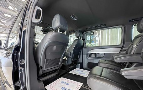 Mercedes-Benz V-Класс, 2020 год, 6 699 999 рублей, 30 фотография