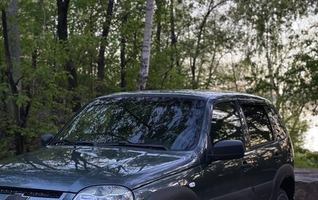 Chevrolet Niva I рестайлинг, 2018 год, 750 000 рублей, 3 фотография