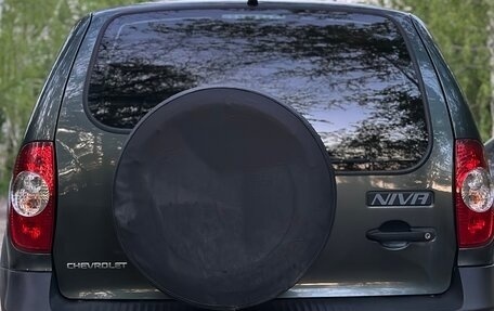 Chevrolet Niva I рестайлинг, 2018 год, 750 000 рублей, 4 фотография