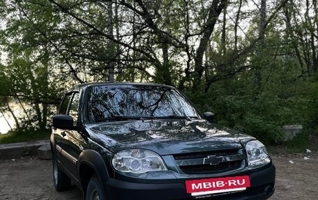 Chevrolet Niva I рестайлинг, 2018 год, 750 000 рублей, 16 фотография