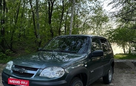 Chevrolet Niva I рестайлинг, 2018 год, 750 000 рублей, 18 фотография