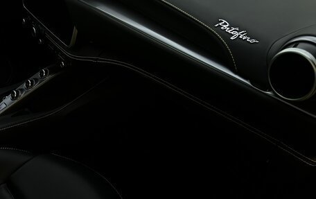 Ferrari Portofino, 2020 год, 25 000 000 рублей, 20 фотография