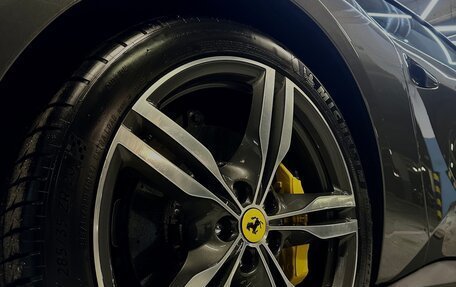 Ferrari Portofino, 2020 год, 25 000 000 рублей, 16 фотография