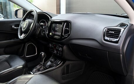 Jeep Compass II, 2019 год, 2 230 000 рублей, 9 фотография