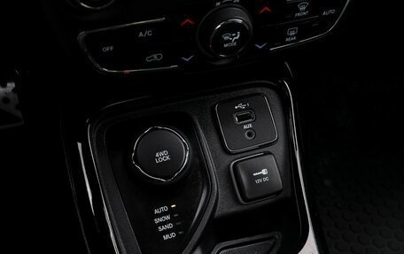 Jeep Compass II, 2019 год, 2 230 000 рублей, 15 фотография
