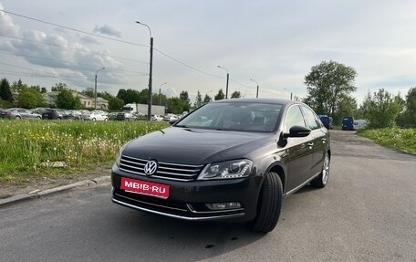 Volkswagen Passat B7, 2011 год, 1 350 000 рублей, 1 фотография