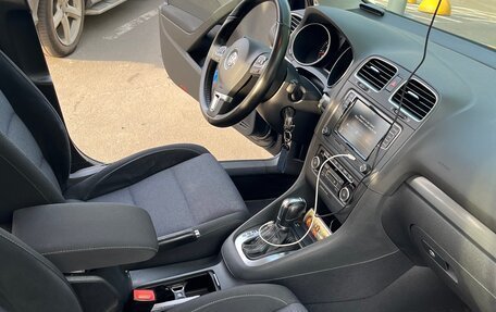 Volkswagen Golf VI, 2011 год, 890 000 рублей, 8 фотография