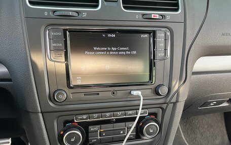Volkswagen Golf VI, 2011 год, 890 000 рублей, 13 фотография