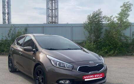 KIA cee'd III, 2013 год, 1 050 000 рублей, 2 фотография